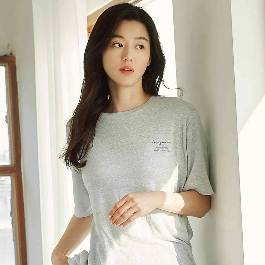 Jun Ji Hyun - jun-ji-hyun-hot-29.webp